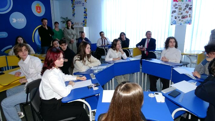 10552 image for slide