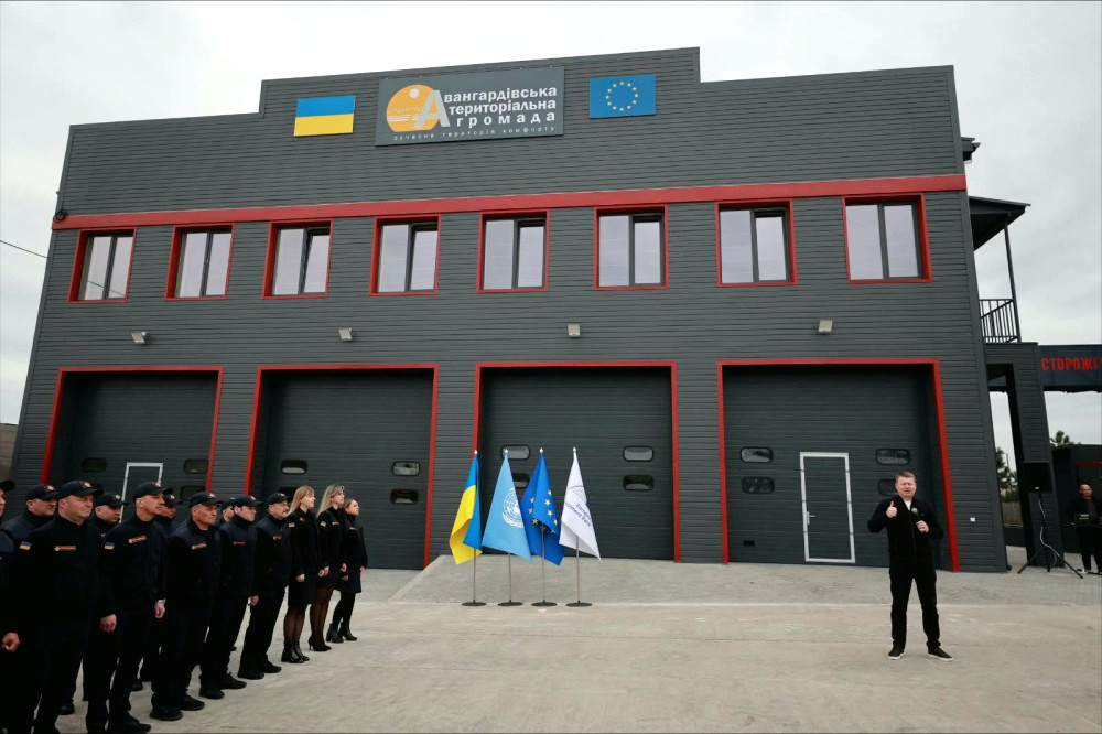 11000 image for slide