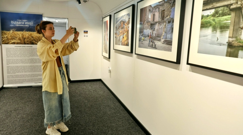 12325 image for slide