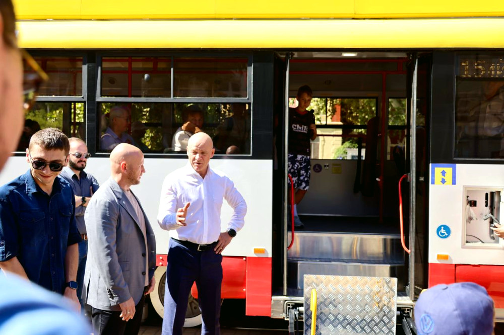 14710 image for slide