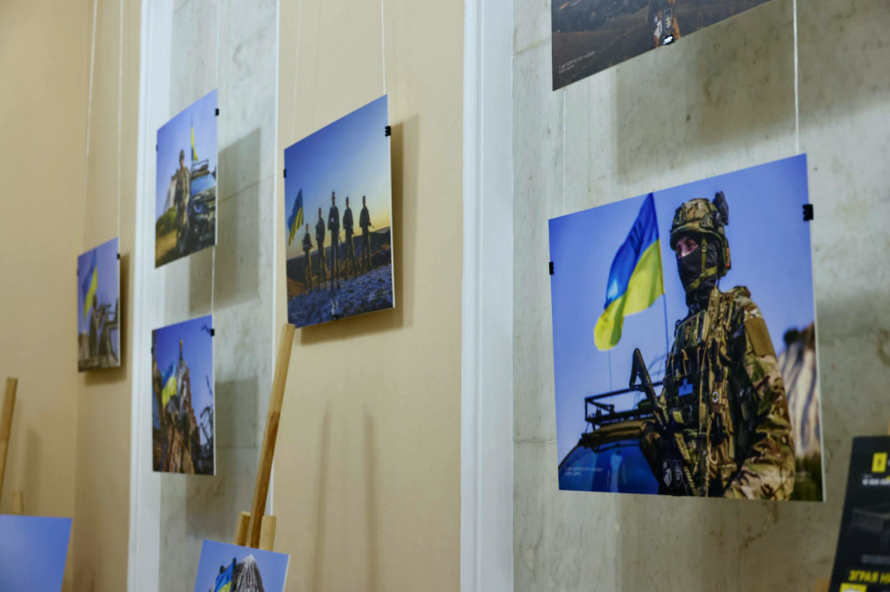 16387 image for slide