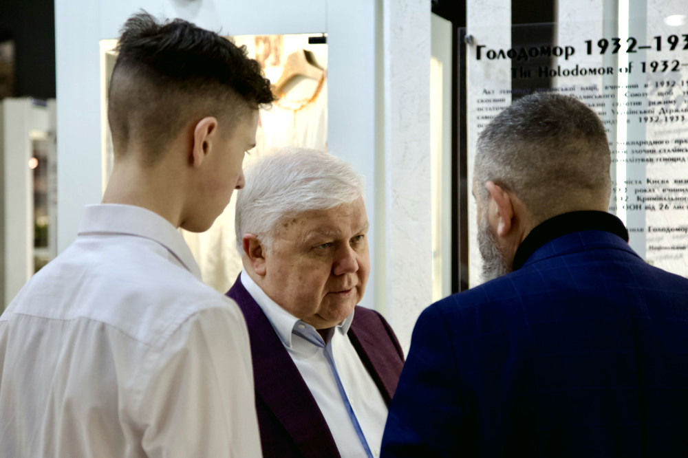 8097 image for slide