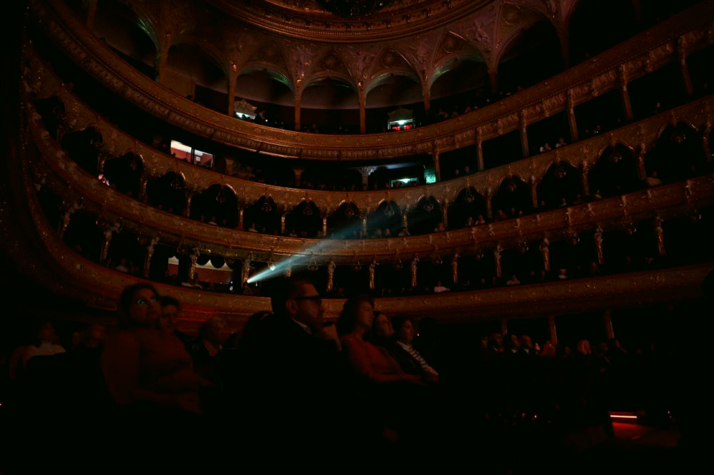 9892 image for slide